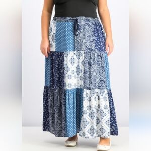 NWT Style & Co Women’s Size 3X Bandana Print Maxi Skirt.